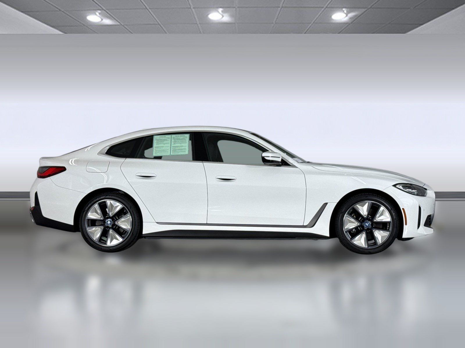 Certified 2024 BMW i4 eDrive35 w/ Convenience Package RWD image 8