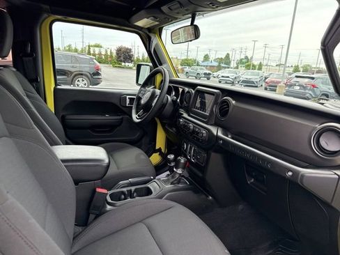 Used 2023 Jeep Wrangler Sport AWD/4WD image 25