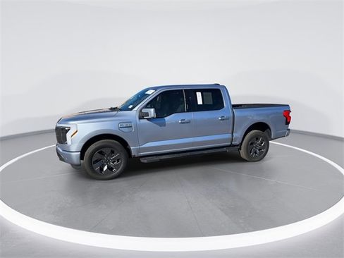 Certified 2022 Ford F150 Lightning Lariat w/ Tow Technology Package image 3