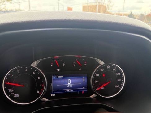 Used 2020 GMC Acadia SLT FWD image 20