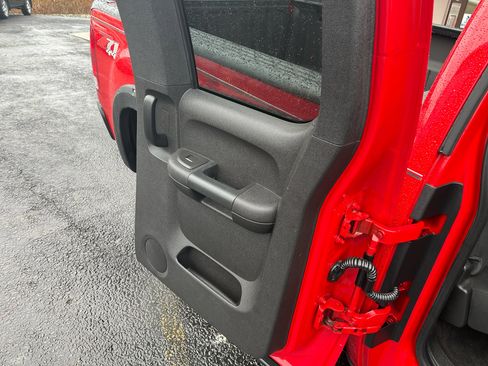 Used 2012 GMC Sierra 1500 SLE w/ Power Tech Package image 31