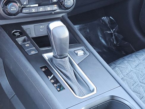 New 2026 Nissan Kicks SV w/ Cold Weather Package image 18