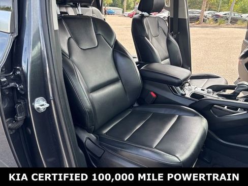 Used 2023 Kia Telluride LX FWD image 15