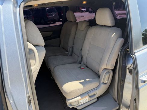 Used 2012 Honda Odyssey EX image 16