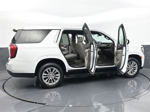 Used 2021 GMC Yukon SLT image 45