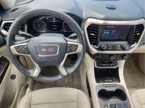 Used 2020 GMC Acadia Denali w/ Trailering Package FWD image 6