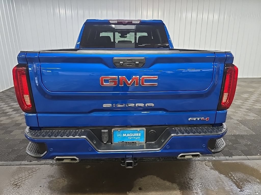 Used 2023 GMC Sierra 1500 AT4 w/ Technology Package AWD/4WD image 11