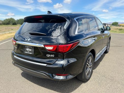 Used 2016 INFINITI QX60 Luxe w/ Premium Package AWD/4WD image 8