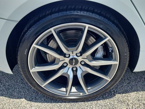 Used 2026 Genesis G70 2.5T RWD image 5