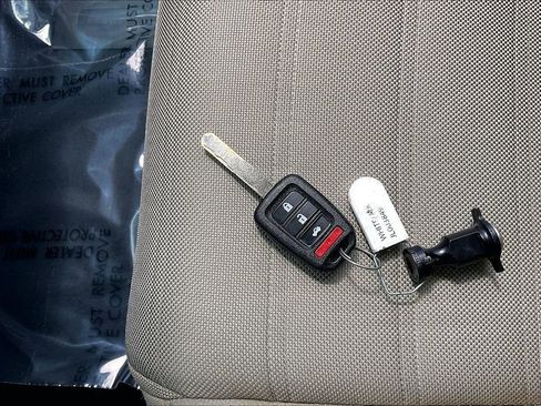 Used 2018 Honda CR-V LX image 10