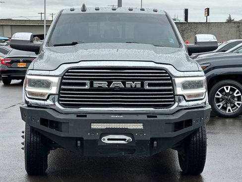Used 2022 RAM 3500 Laramie AWD/4WD image 9