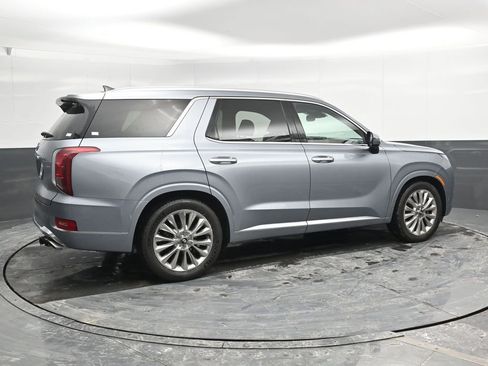 Used 2020 Hyundai Palisade Limited image 3