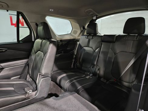 Used 2024 Honda Pilot Touring image 38