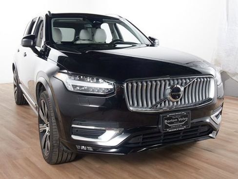 Certified 2023 Volvo XC90 B6 Plus w/ Protection Package Premier AWD/4WD image 3