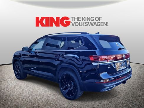 New 2026 Volkswagen Atlas SE image 6