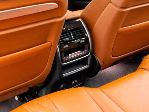 New 2026 BMW X7 xDrive40i w/ M Sport Package image 18