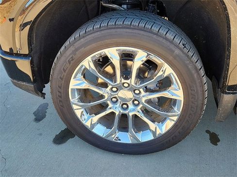 Used 2025 GMC Sierra 1500 Denali Ultimate image 7