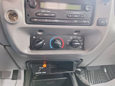 Used 2004 Ford Ranger XL image 11