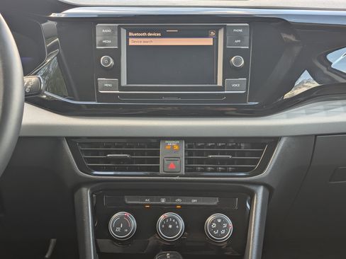 Used 2024 Volkswagen Taos S image 25