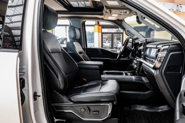Used 2023 Ford F250 Lariat w/ Lariat Ultimate Package AWD/4WD image 39