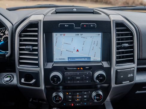 Used 2019 Ford F150 Platinum image 21