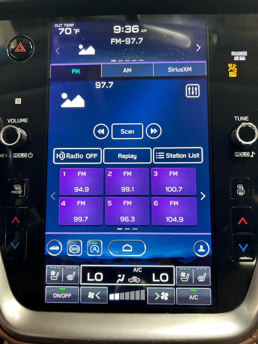 Used 2021 Subaru Outback Touring w/ Popular Package #2 AWD/4WD image 16
