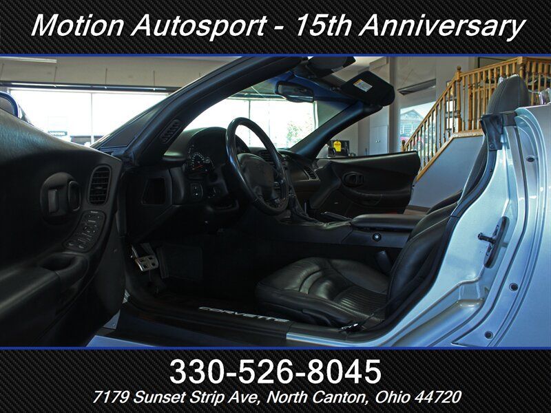 Used 2002 Chevrolet Corvette Convertible w/ Preferred Equipment Group2 RWD image 15