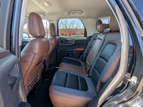 Used 2024 Ford Bronco Sport Outer Banks image 12