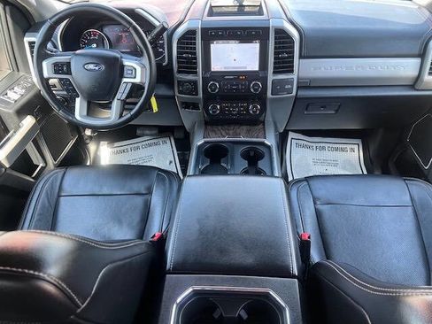 Used 2019 Ford F350 Lariat image 15