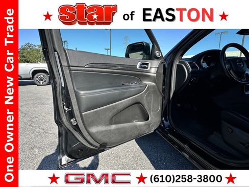 Used 2020 Jeep Grand Cherokee Altitude image 16