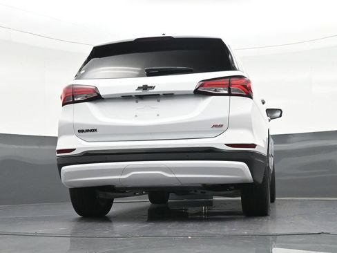 Used 2024 Chevrolet Equinox RS FWD image 26