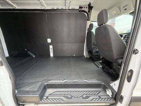 Used 2024 Ford Transit 250 148 Medium Roof Extended AWD w/ Load Area Protection Package image 4