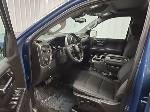 Used 2024 Chevrolet Silverado 1500 Custom Trail Boss w/ LPO, Dark Essentials Package AWD/4WD image 28
