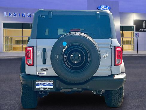 New 2026 Ford Bronco Big Bend w/ Black Diamond Package AWD/4WD image 4