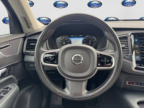 Used 2020 Volvo XC90 T6 Momentum w/ Protection Package Premier AWD/4WD image 22