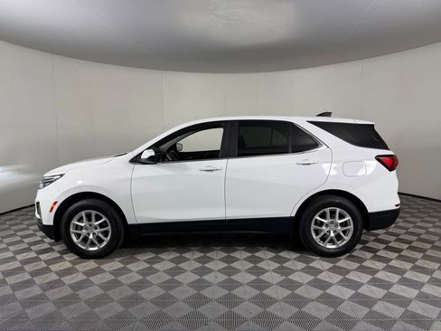 Used 2022 Chevrolet Equinox LT AWD/4WD image 11