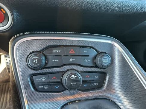 Used 2016 Dodge Challenger SRT w/ Technology Group image 10