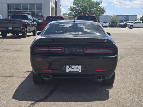 Used 2018 Dodge Challenger GT w/ GT Interior Package AWD/4WD image 4