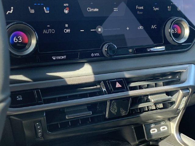 Used 2025 Lexus RX 350h w/ Convenience Package AWD/4WD image 30