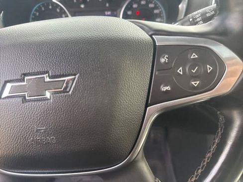 Used 2023 Chevrolet Traverse RS AWD/4WD image 15