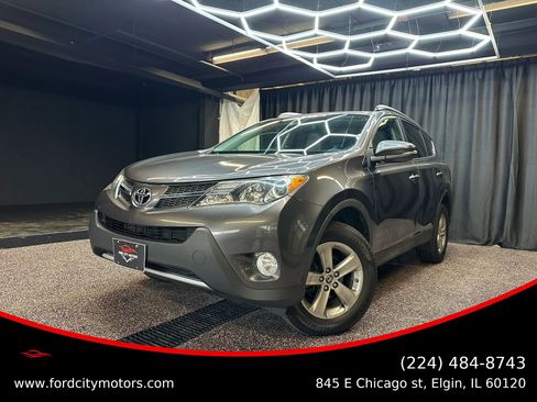 Used 2015 Toyota RAV4 XLE image 1