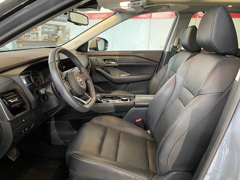 Used 2023 Nissan Rogue SL w/ SL Premium Package AWD/4WD image 10