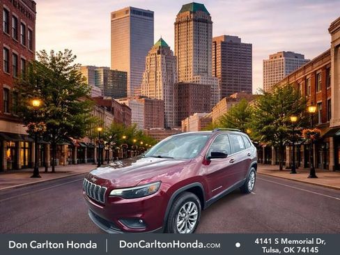 Used 2022 Jeep Cherokee Latitude Lux AWD/4WD image 3