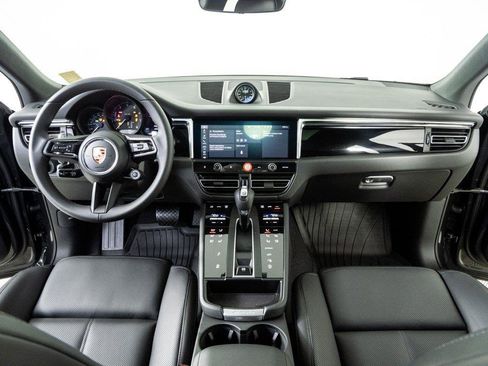 New 2026 Porsche Macan AWD/4WD image 19