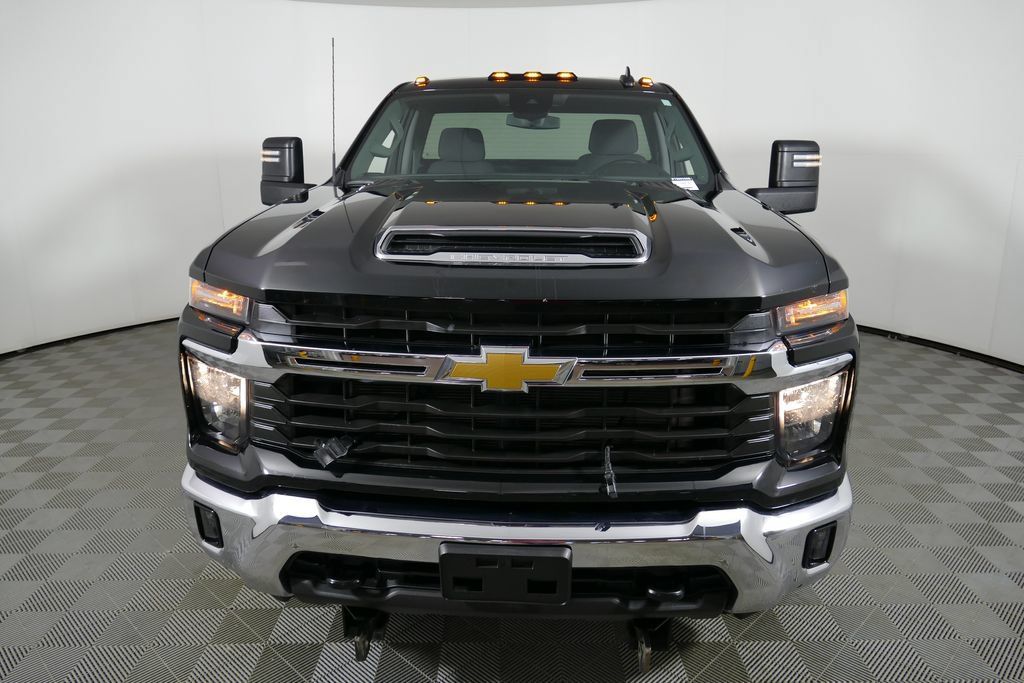 Used 2024 Chevrolet Silverado 2500 LT w/ Convenience Package AWD/4WD image 10