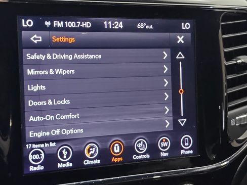Used 2019 Jeep Grand Cherokee Altitude AWD/4WD image 45
