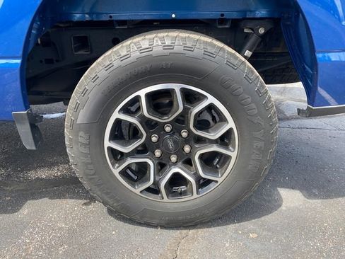 Used 2022 Ford F150 XLT w/ Equipment Group 302A High AWD/4WD image 18