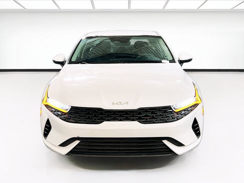 Used 2023 Kia K5 LXS FWD image 2