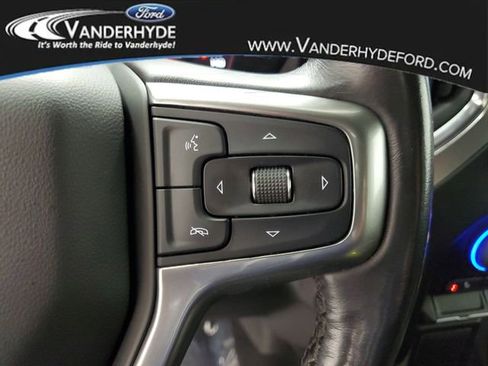 Used 2020 Chevrolet Silverado 1500 LT w/ All-Star Edition image 24