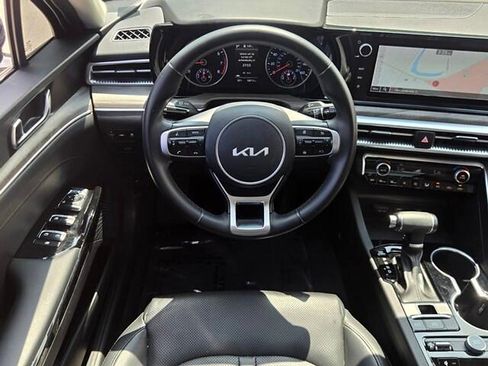 Used 2022 Kia K5 EX FWD image 12